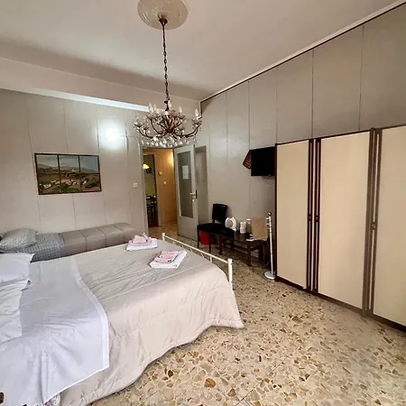 Stanza In Affitto Lodge Giarre